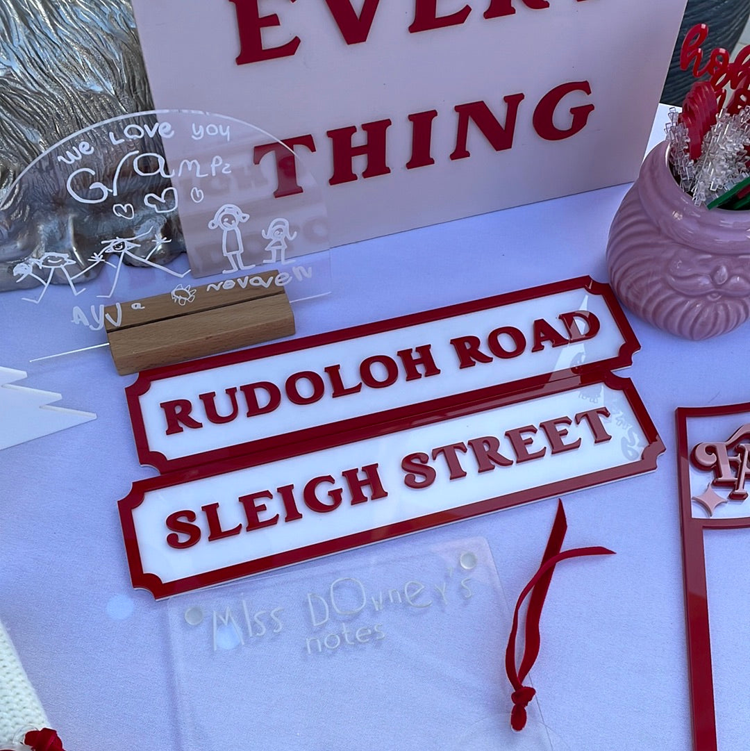 Merry Street Signs