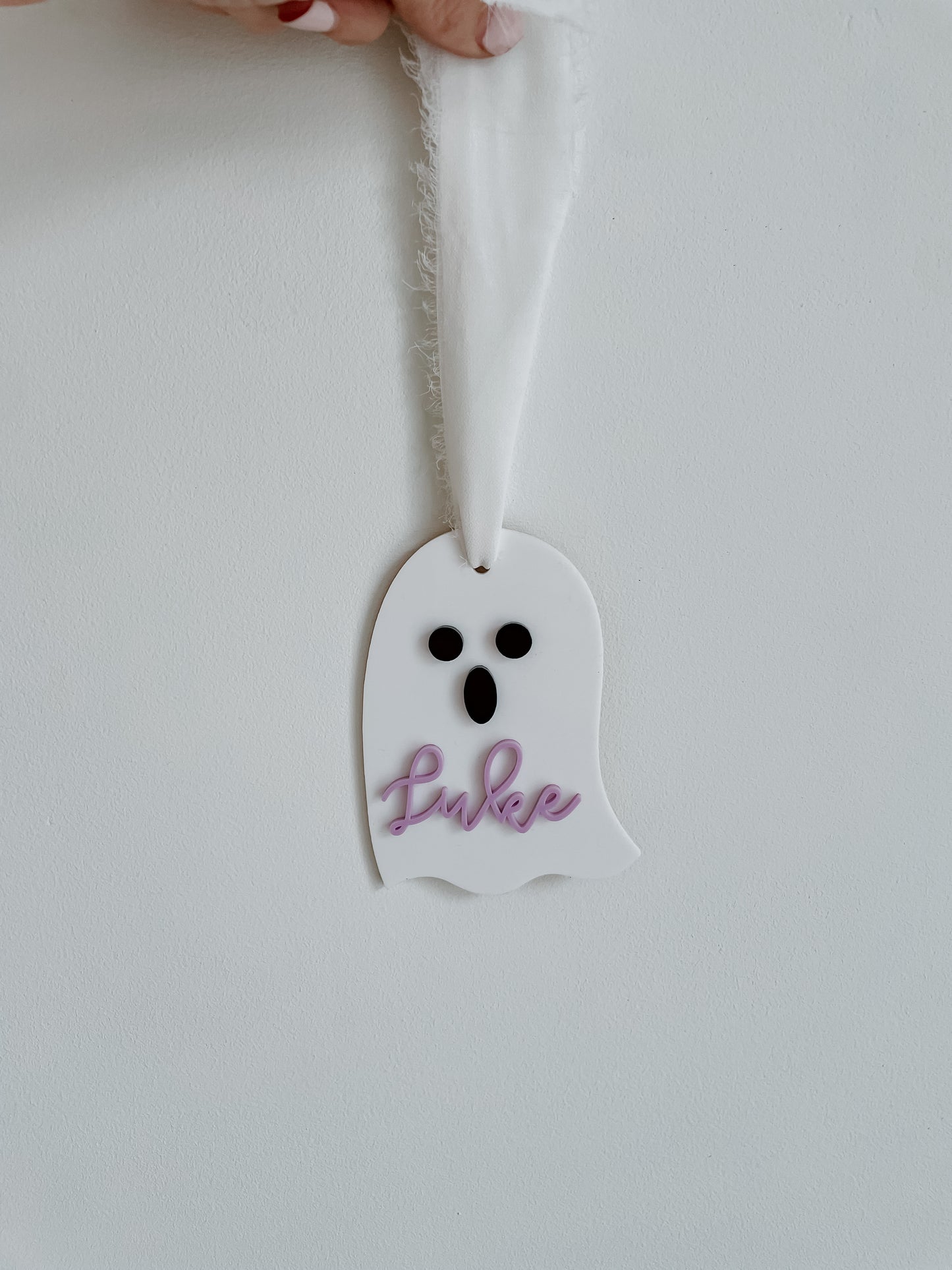 Ghost Boo Tag