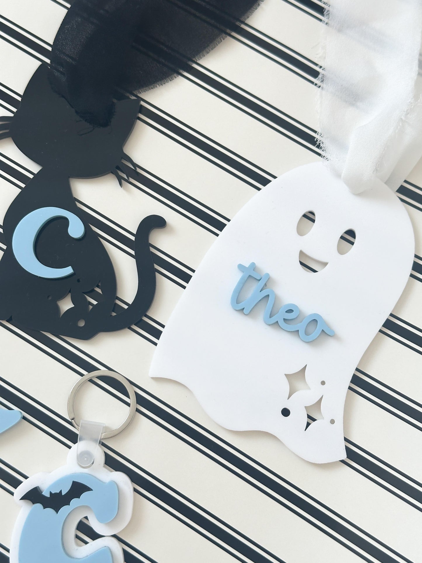 Ghost cut out tag