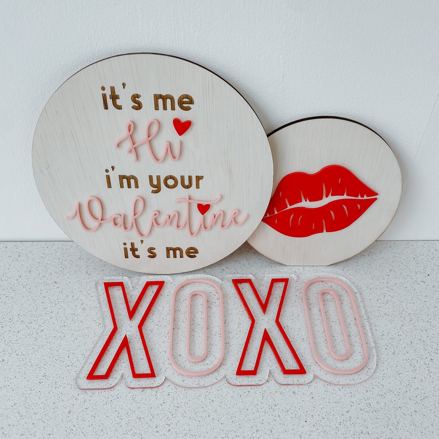 XOXO