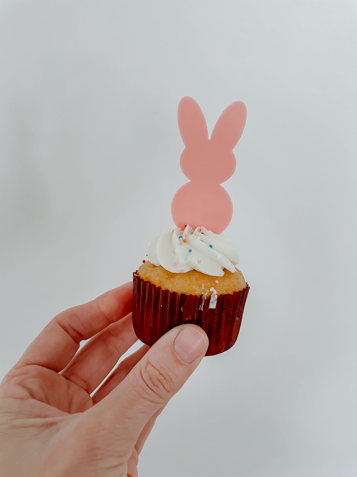 Bunny cupcake / food topper x 3